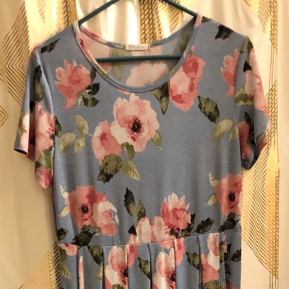 12pm by Mon Ami Floral Maxi Dress